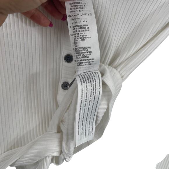 Hollister White Ribbed Henley Top XS Button A&F Elena Gilbert Bella Y2K Inspire - Picture 6 of 7